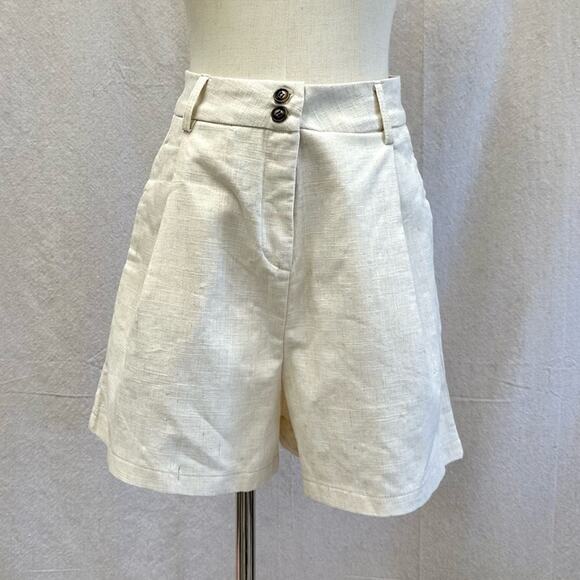 Goodnight Macaroon beige tailored A line textured shorts size large‎ high rise - Picture 14 of 14